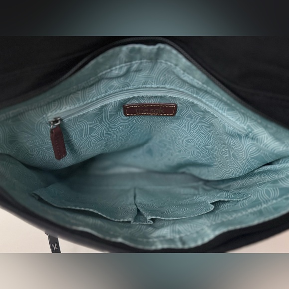 The Sak Ventura Convertible Backpack Crossbody Distressed Black Leather Bag - Picture 7 of 11